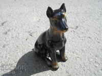 CÂINE VECHI DOBERMAN DE PORCELAN