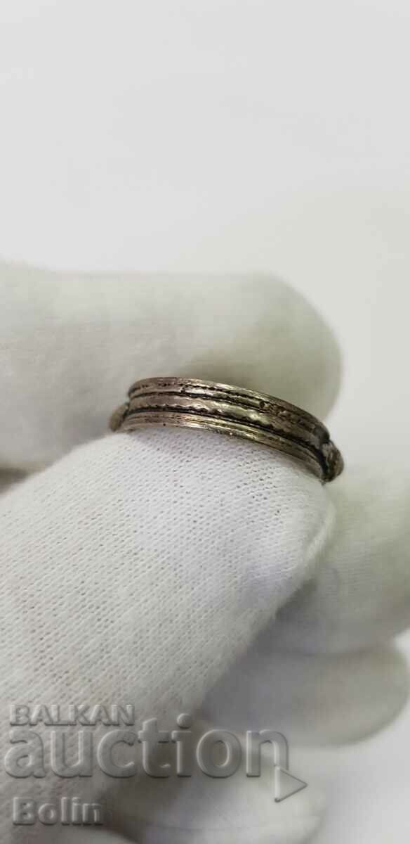 A rare silver Renaissance ring 19-20th century - 5 A rare silver Renaissance ring 19-20th century - 5