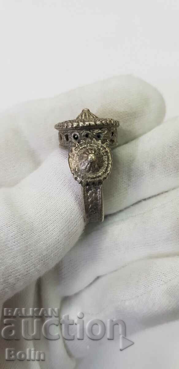 Auction  A rare silver Renaissance ring 19-20th century