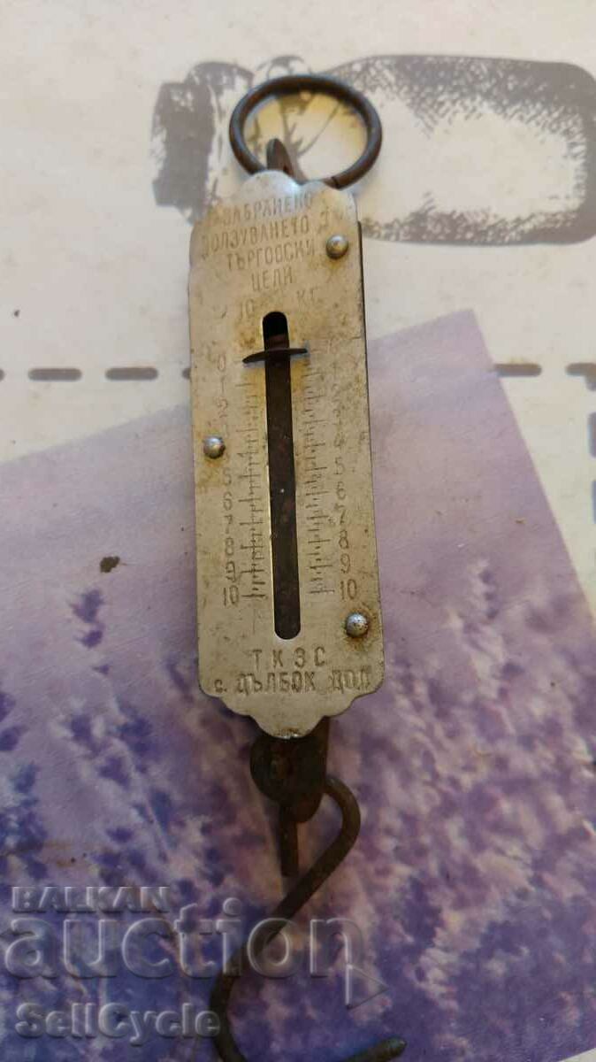 Old hand scale