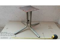 SOLID METAL STAND