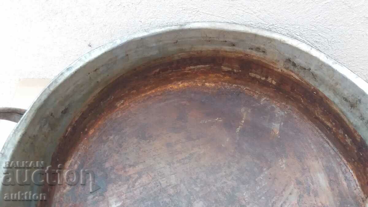 Auction OLD MASSIVE TRAY FOR LAMB, LUTENICE, ETC. Auction OLD MASSIVE TRAY FOR LAMB, LUTENICE, ETC.