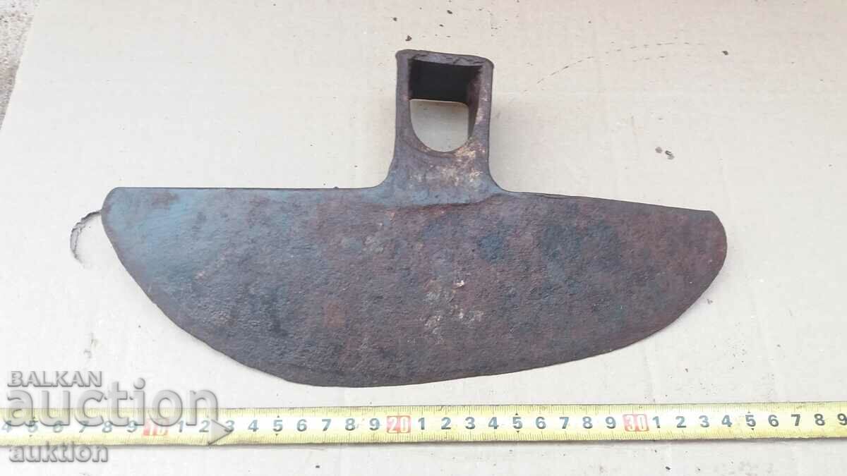 Auction OLD SOLID HOE, SHOVEL Auction OLD SOLID HOE, SHOVEL