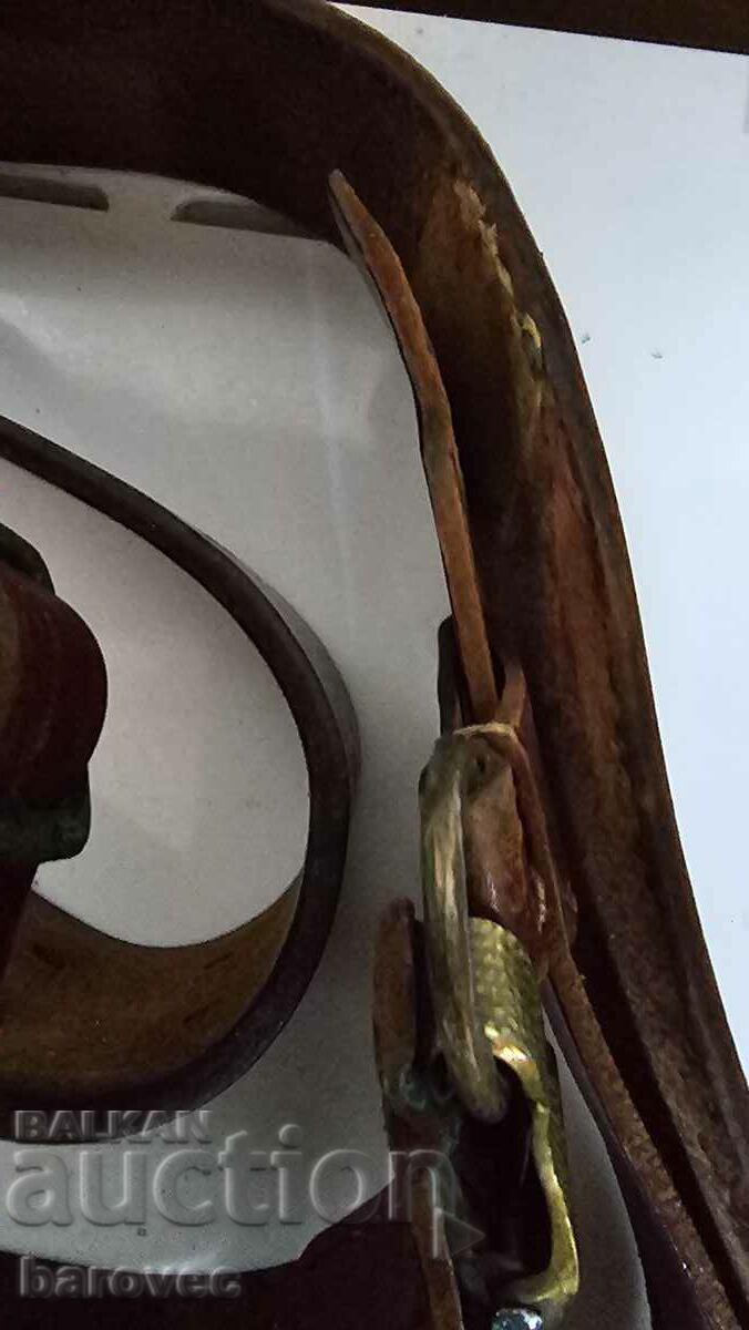 Delivery of Belt with portupey Delivery of Belt with portupey