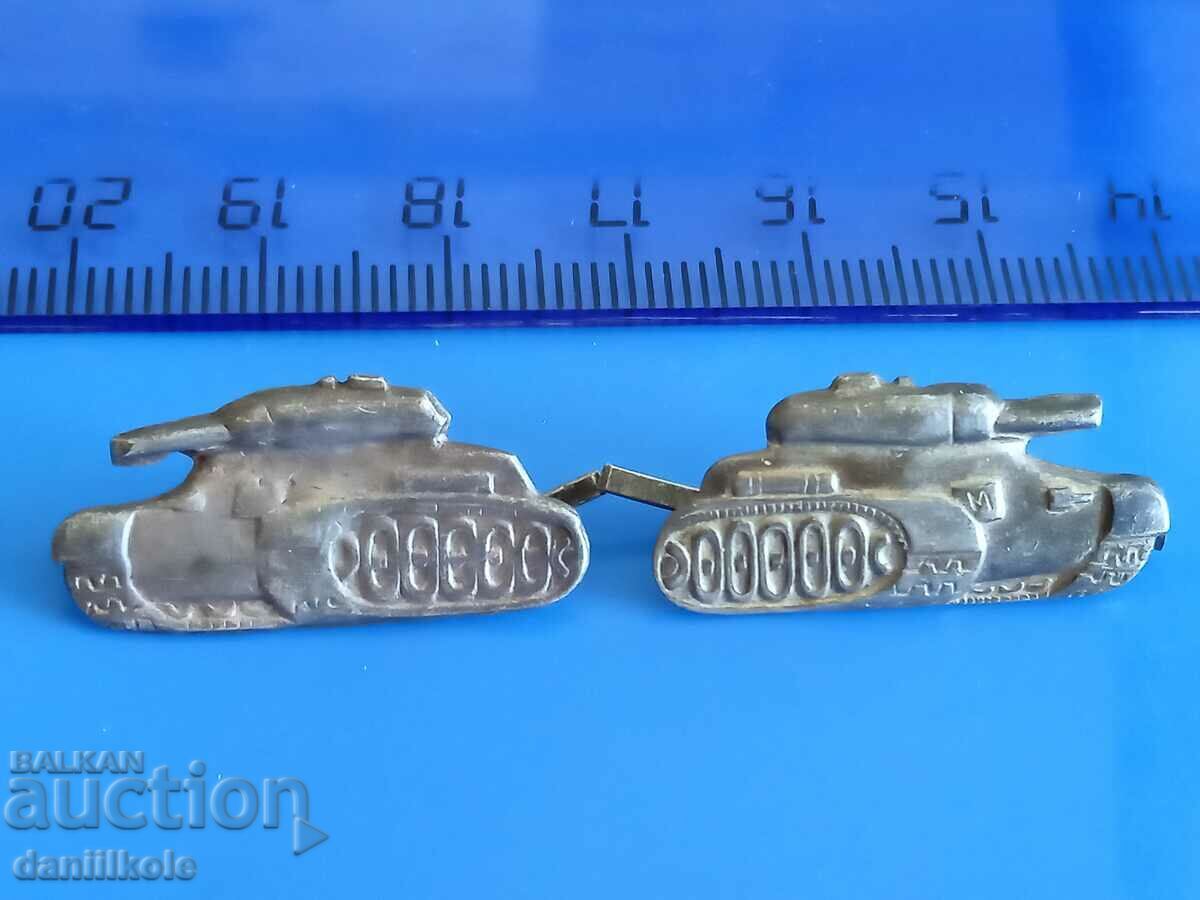 Delivery of *$*Y*$* LOT TANK INSIGNIA BA TANK TANK TROOPS *$*Y*$* Delivery of *$*Y*$* LOT TANK INSIGNIA BA TANK TANK TROOPS *$*Y*$*