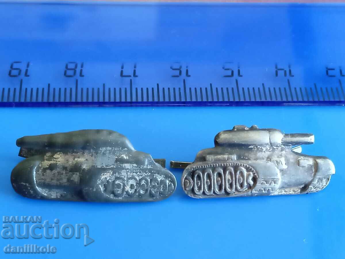 *$*Y*$* LOT INSIGNIA TANK BA TANK TANK TROOPS *$*Y*$* - 5 *$*Y*$* LOT INSIGNIA TANK BA TANK TANK TROOPS *$*Y*$* - 5