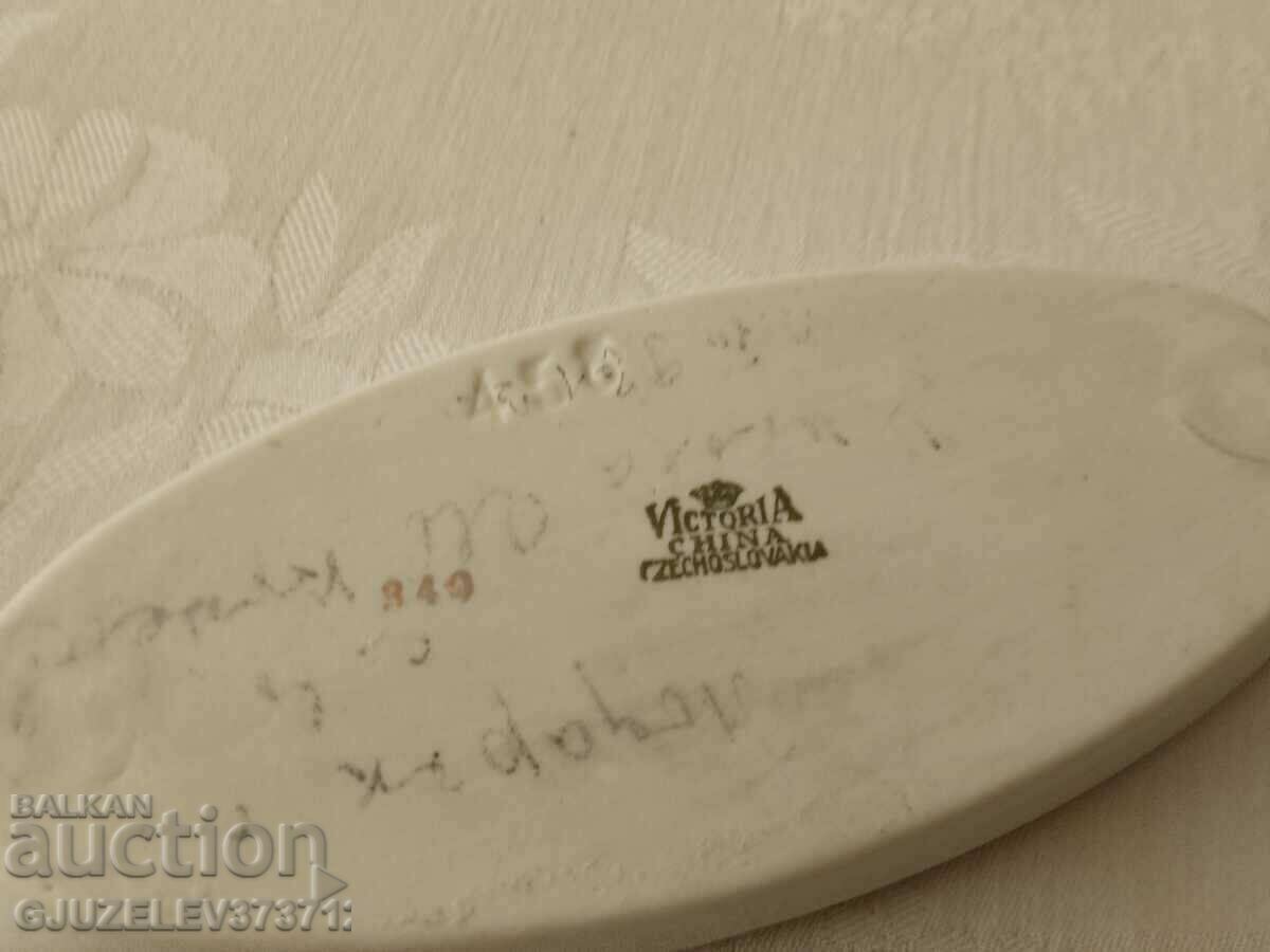 Set of salt shaker and egg cup porcelain Czechoslovakia - 5 Set of salt shaker and egg cup porcelain Czechoslovakia - 5