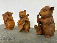 Decoration Squirrels Musicians