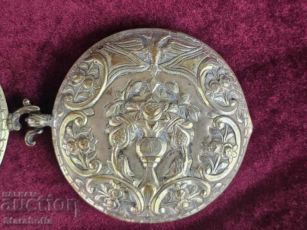 Auction  RARE SILVER RENAISSANCE PAFFET