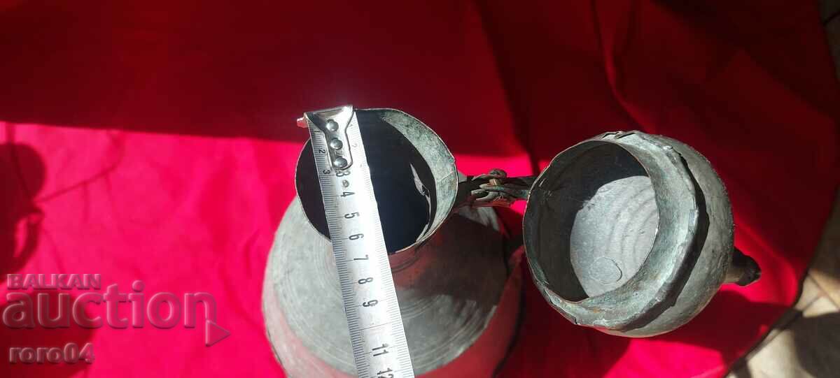 GUM - HUGE - 6 GUM - HUGE - 6