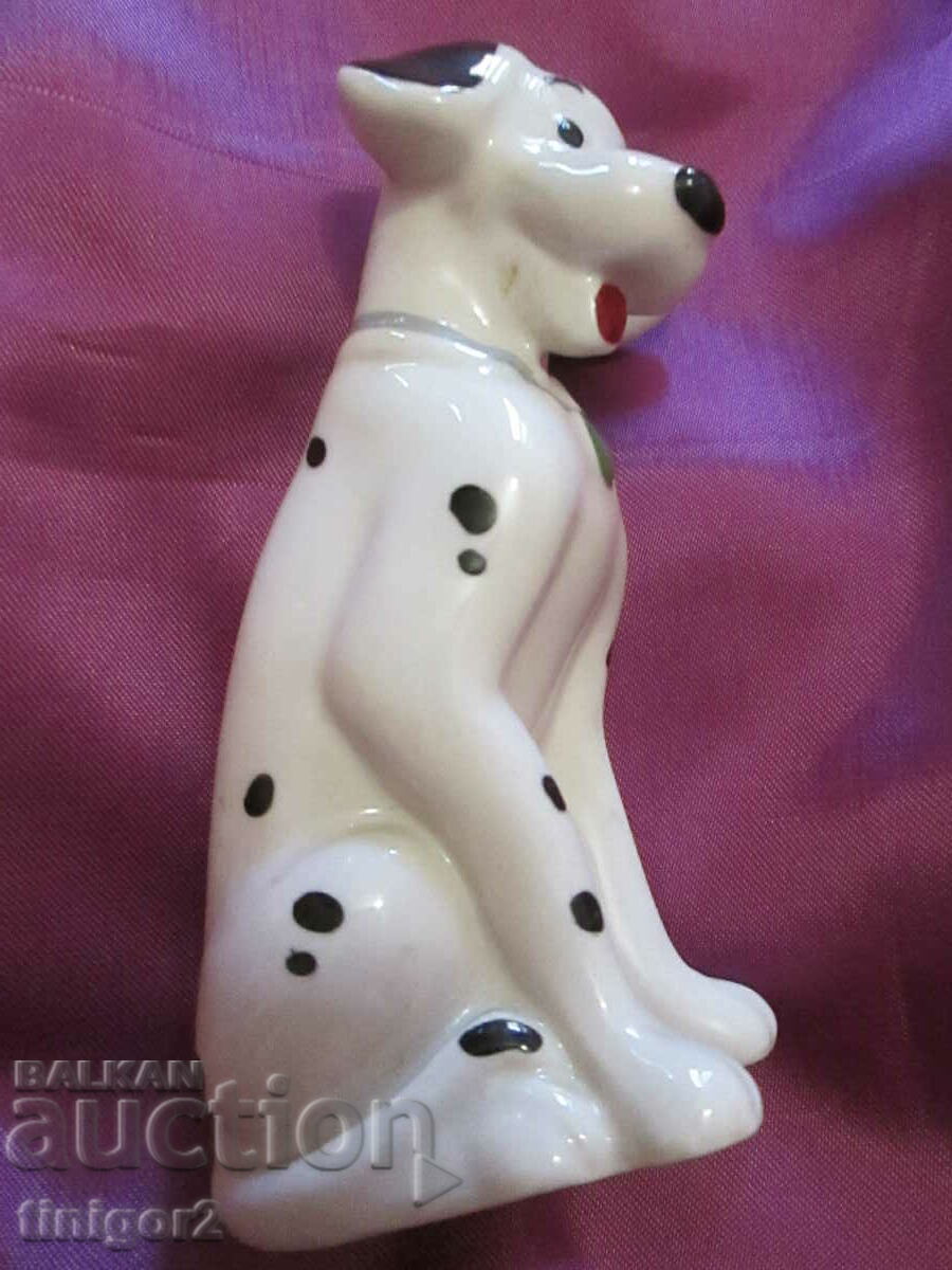 Доставка на Порцеланова фигурка -куче -Далматинец Доставка на Порцеланова фигурка -куче -Далматинец