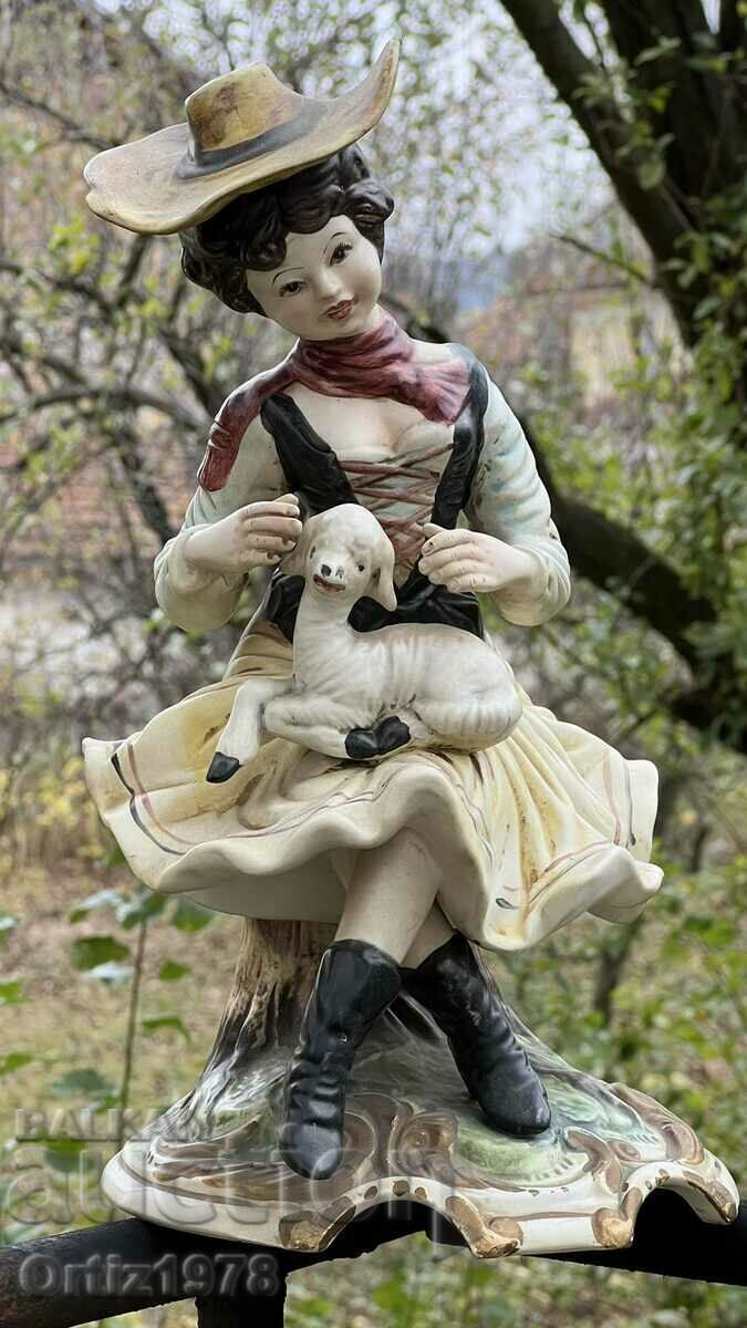 Delivery of Capodimonte1960, 30cm, serial number, Excellent! Delivery of Capodimonte1960, 30cm, serial number, Excellent!