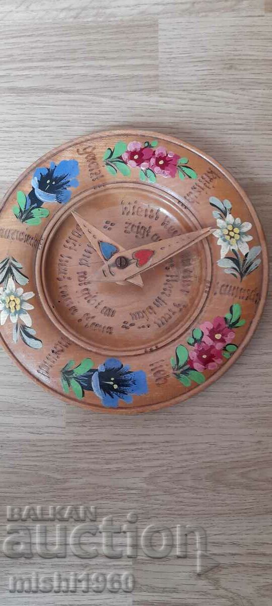 Interesting wooden wall plate