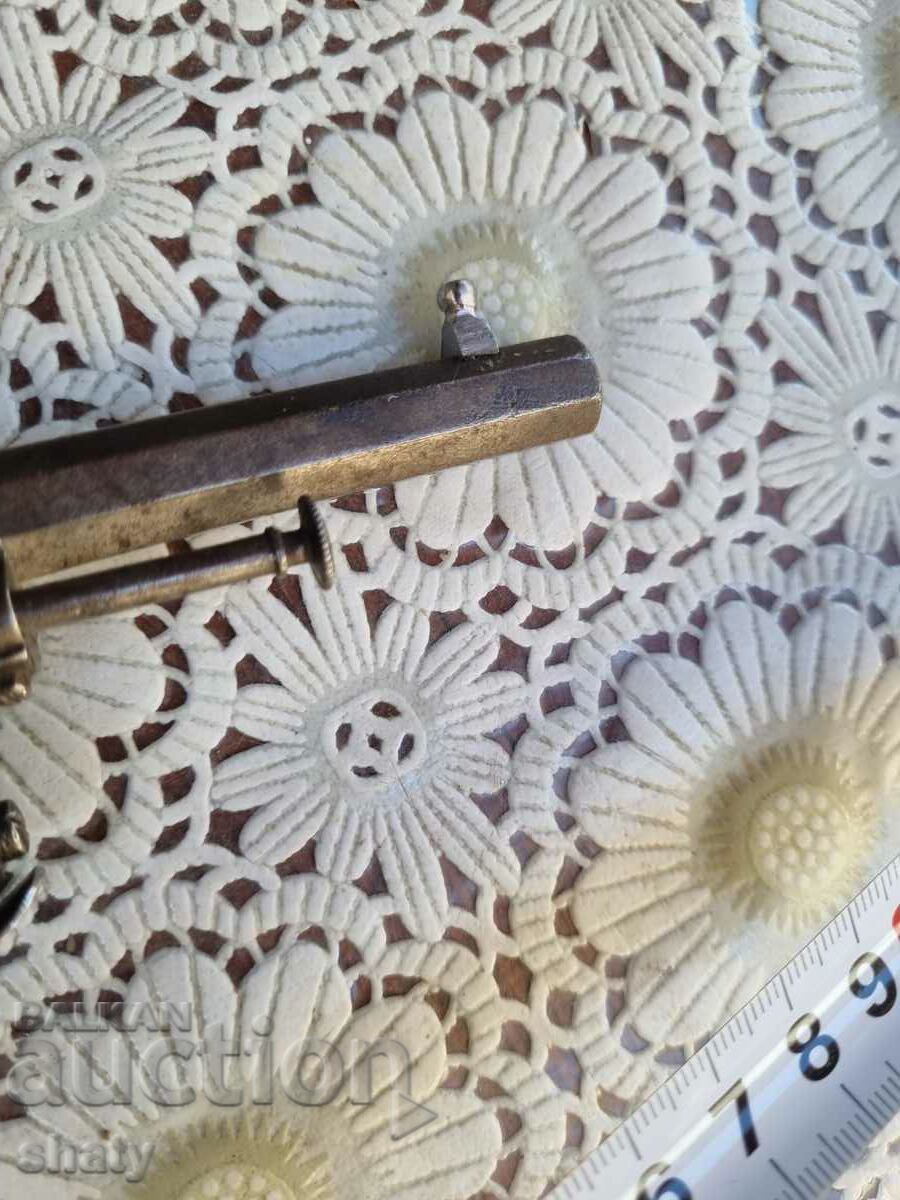 Delivery of An old gun. Lefuchet Delivery of An old gun. Lefuchet