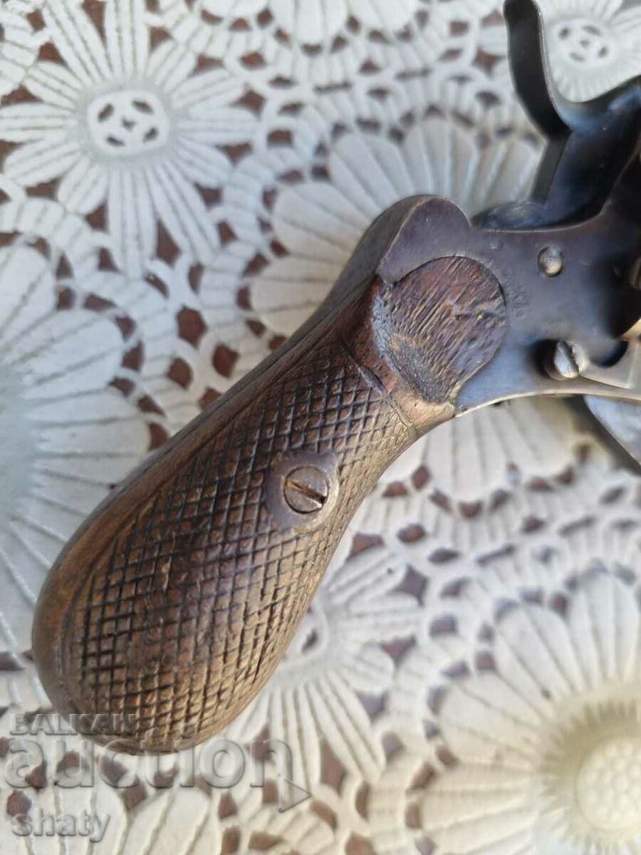 Auction An old gun. Lefuchet Auction An old gun. Lefuchet