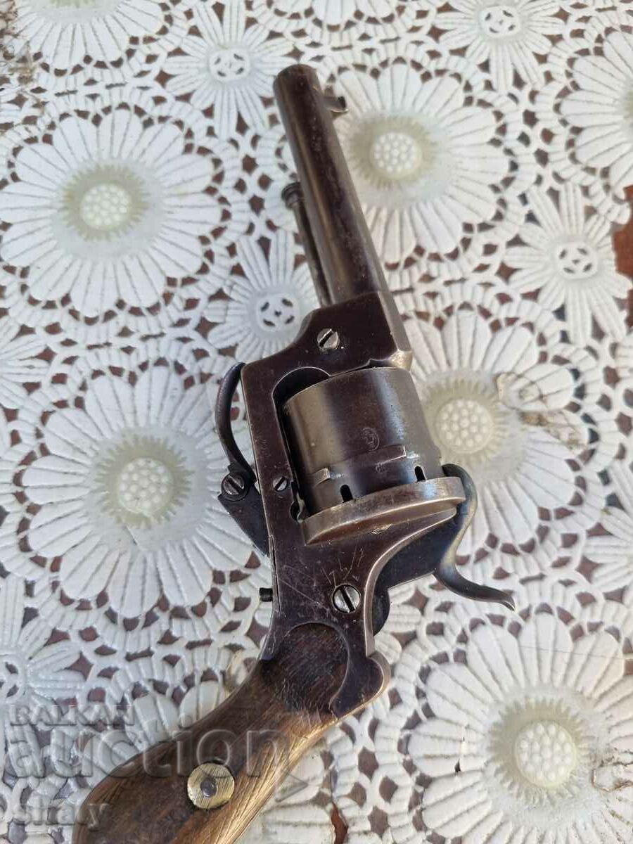 An old gun. Lefuchet - 6 An old gun. Lefuchet - 6