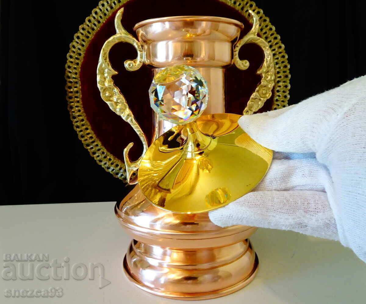 Delivery of Copper jug, amphora, vase with gilded lid, crystal. Delivery of Copper jug, amphora, vase with gilded lid, crystal.