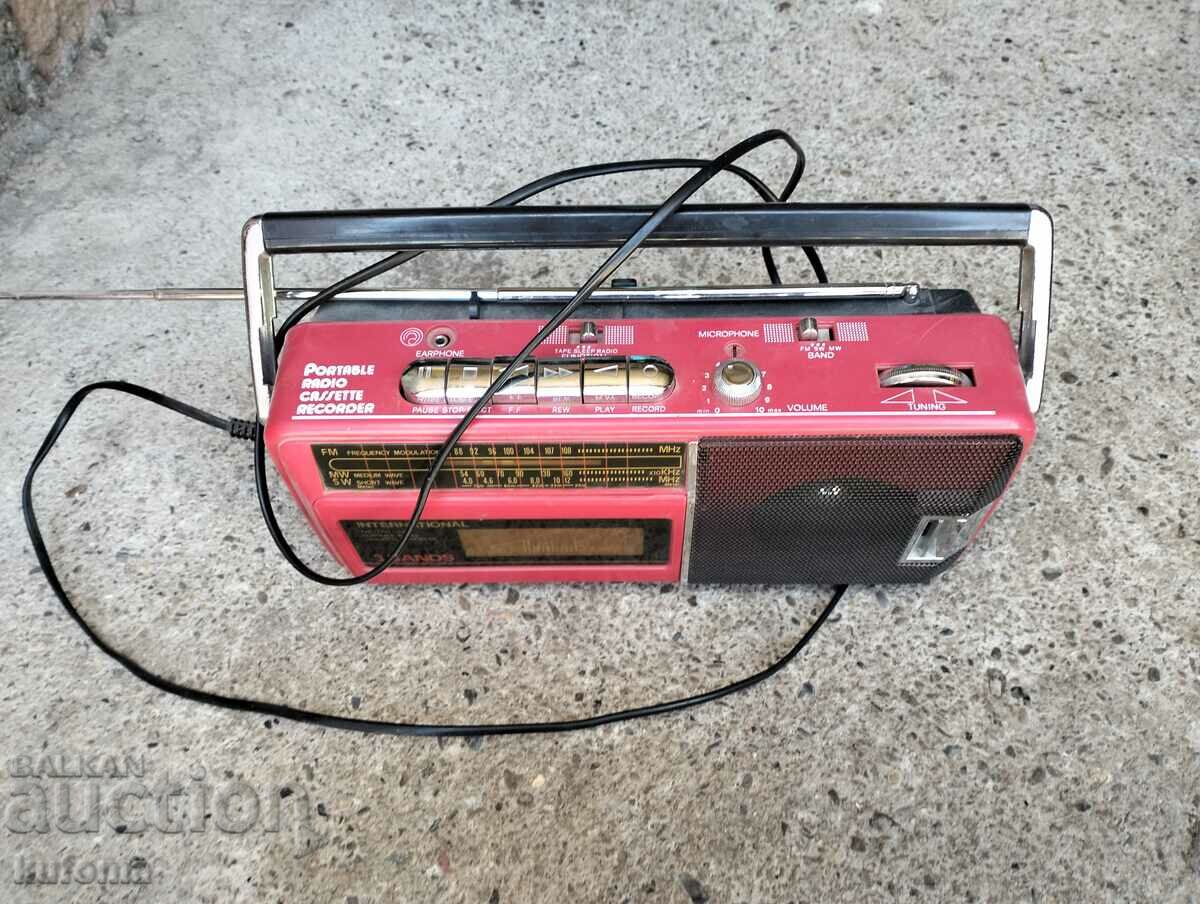 Radiocassette player