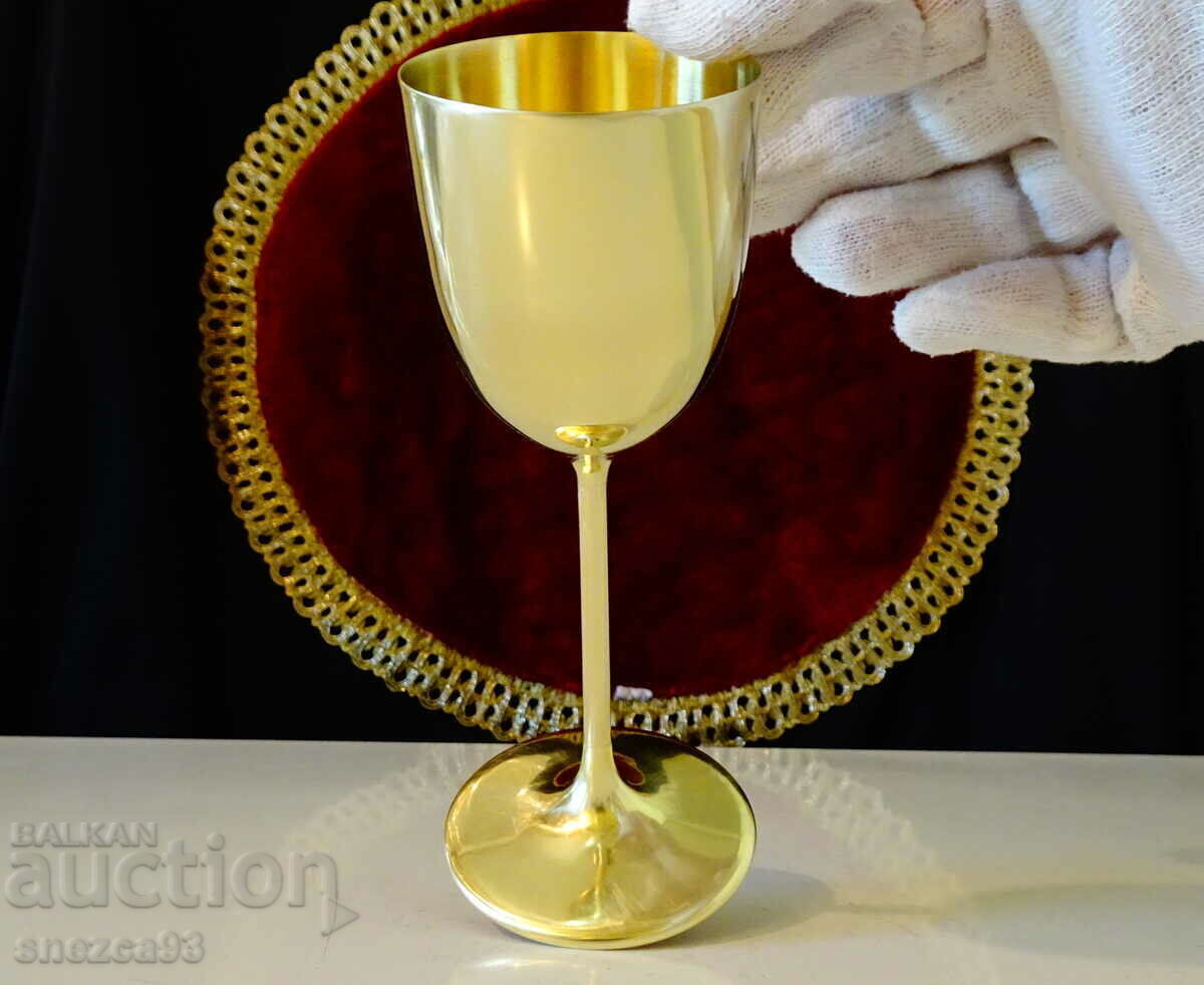 Bronze wine cup, goblet 14 cm with price 46.00 BGN | € 23.52 Bronze wine cup, goblet 14 cm with price 46.00 BGN | € 23.52