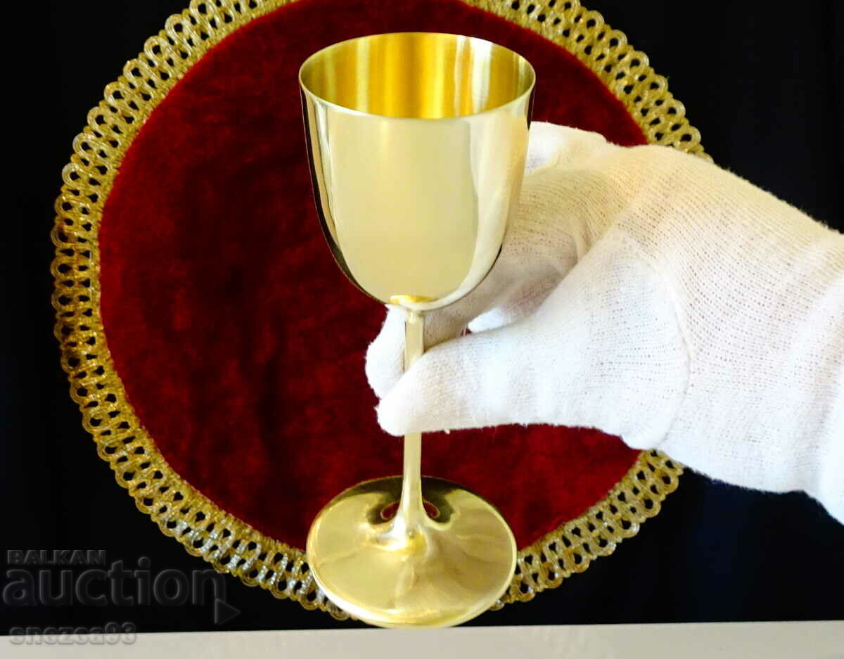 Delivery of Bronze wine cup, goblet 14 cm Delivery of Bronze wine cup, goblet 14 cm