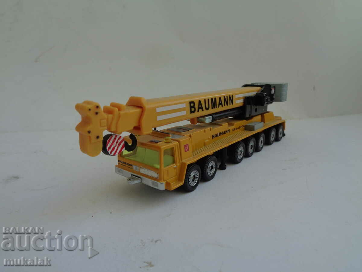 SIKU 1:87 ??? H0 LIEBHERR CRANE TRUCK TOY MODEL with price 30.00 BGN | € 15.34 SIKU 1:87 ??? H0 LIEBHERR CRANE TRUCK TOY MODEL with price 30.00 BGN | € 15.34