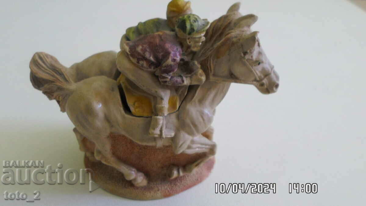 Delivery of BEAUTIFUL OLD CERAMIC FIGURINE -2 JOCKEYS