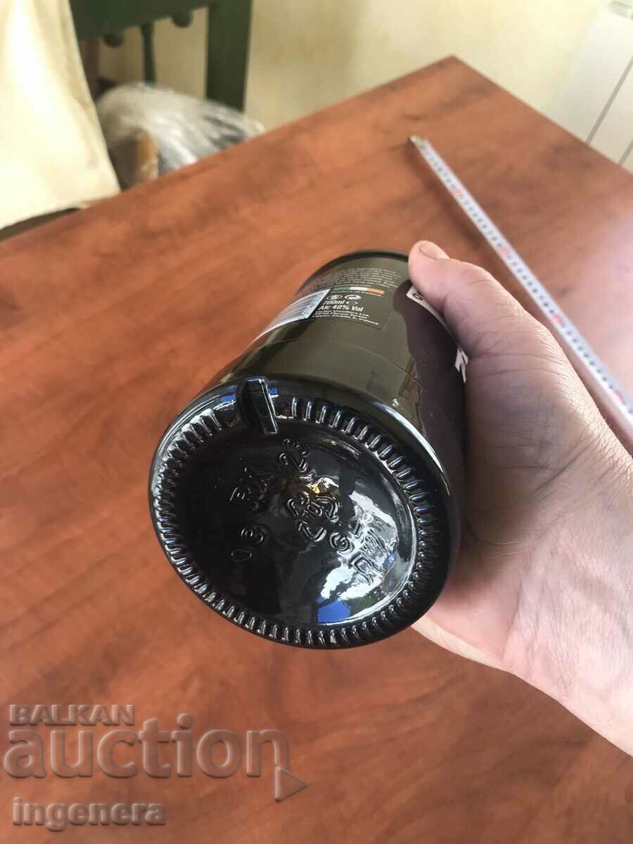 Delivery of BOTTLE GLASS EMPTY FOR COLLECTION Delivery of BOTTLE GLASS EMPTY FOR COLLECTION