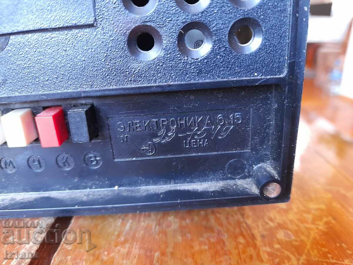 Delivery of Old Electronics 6 desk clock Delivery of Old Electronics 6 desk clock