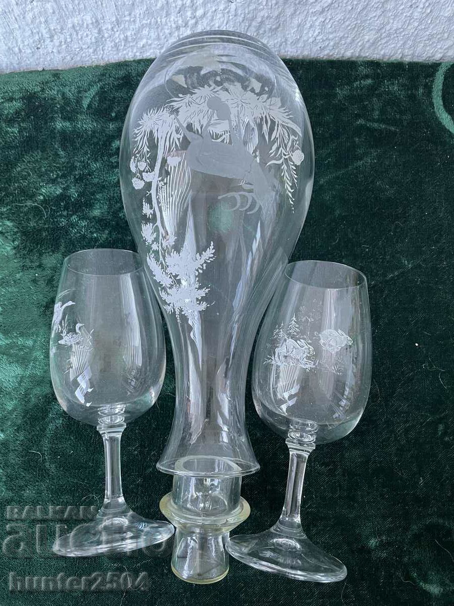 Bottle - with two cups, hunting, painted with price 29.95 BGN | € 15.31 Bottle - with two cups, hunting, painted with price 29.95 BGN | € 15.31