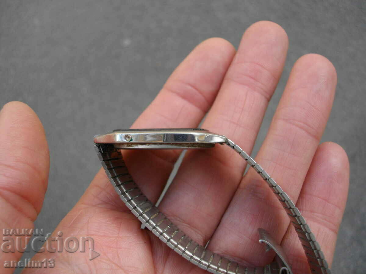 ΣΥΛΛΕΚΤΙΚΟ ΡΕΤΡΟ ΗΛΕΚΤΡΟΝΙΚΟ ΡΟΛΟΙ LGS - 6 ΣΥΛΛΕΚΤΙΚΟ ΡΕΤΡΟ ΗΛΕΚΤΡΟΝΙΚΟ ΡΟΛΟΙ LGS - 6