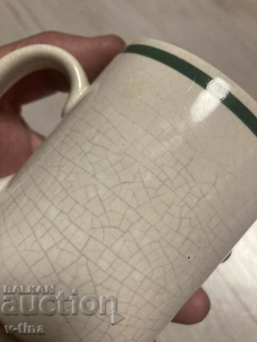 Delivery of Old hand painted cup Japan New Year Christmas tree toys Delivery of Old hand painted cup Japan New Year Christmas tree toys