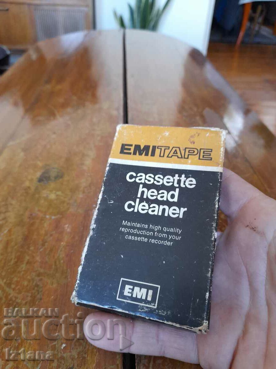 Old head cleaning audio tape with price 22.00 BGN | € 11.25 Old head cleaning audio tape with price 22.00 BGN | € 11.25