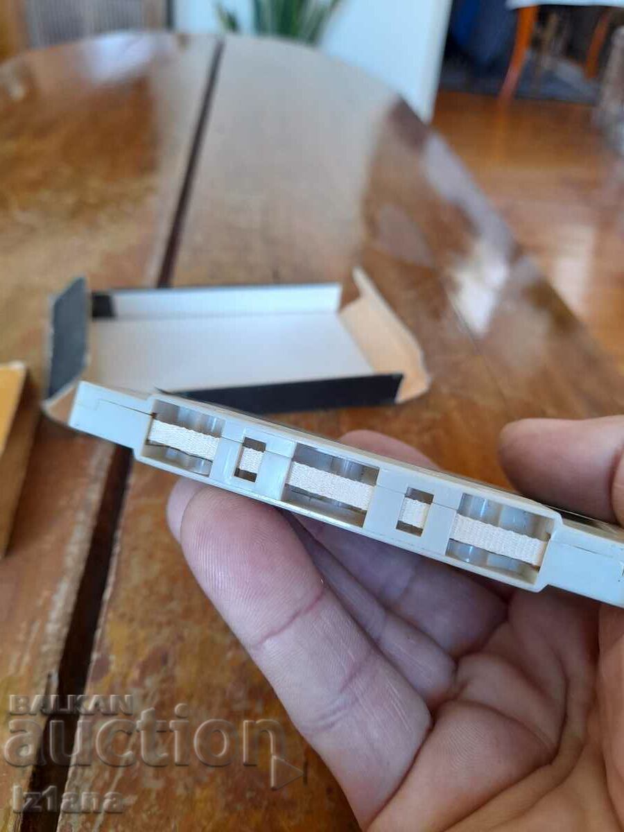 Delivery of Old head cleaning audio tape Delivery of Old head cleaning audio tape