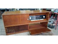 Music cabinet "Lira 68" (tube radio + gramophone)