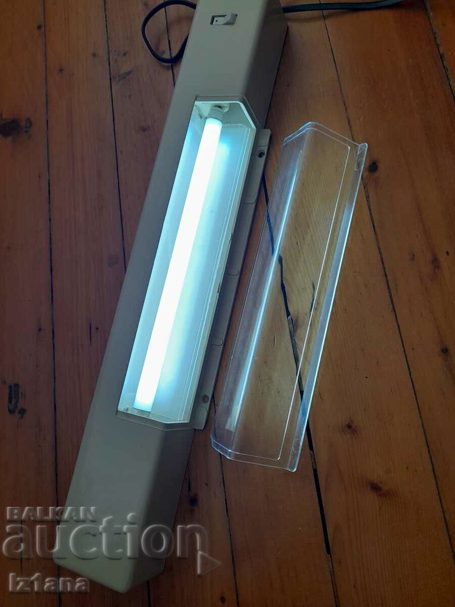 Old lamp Illuminator 101 - 6 Old lamp Illuminator 101 - 6