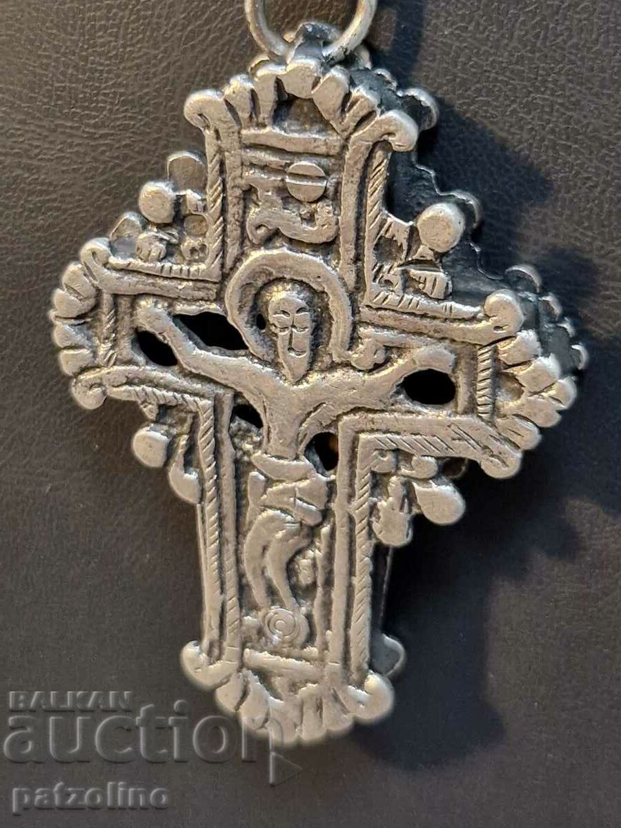 Renaissance cross