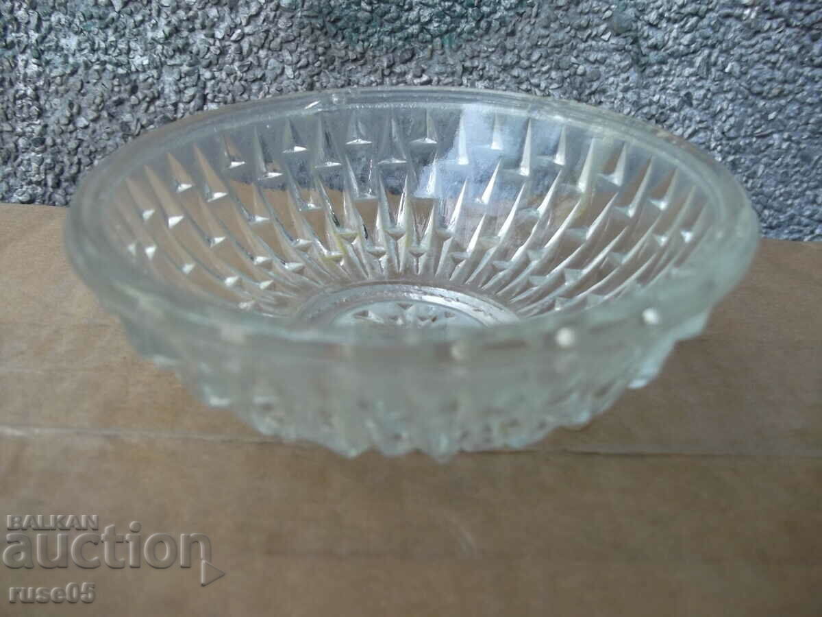 Delivery of Lot of 2 pcs. glass bowls Delivery of Lot of 2 pcs. glass bowls