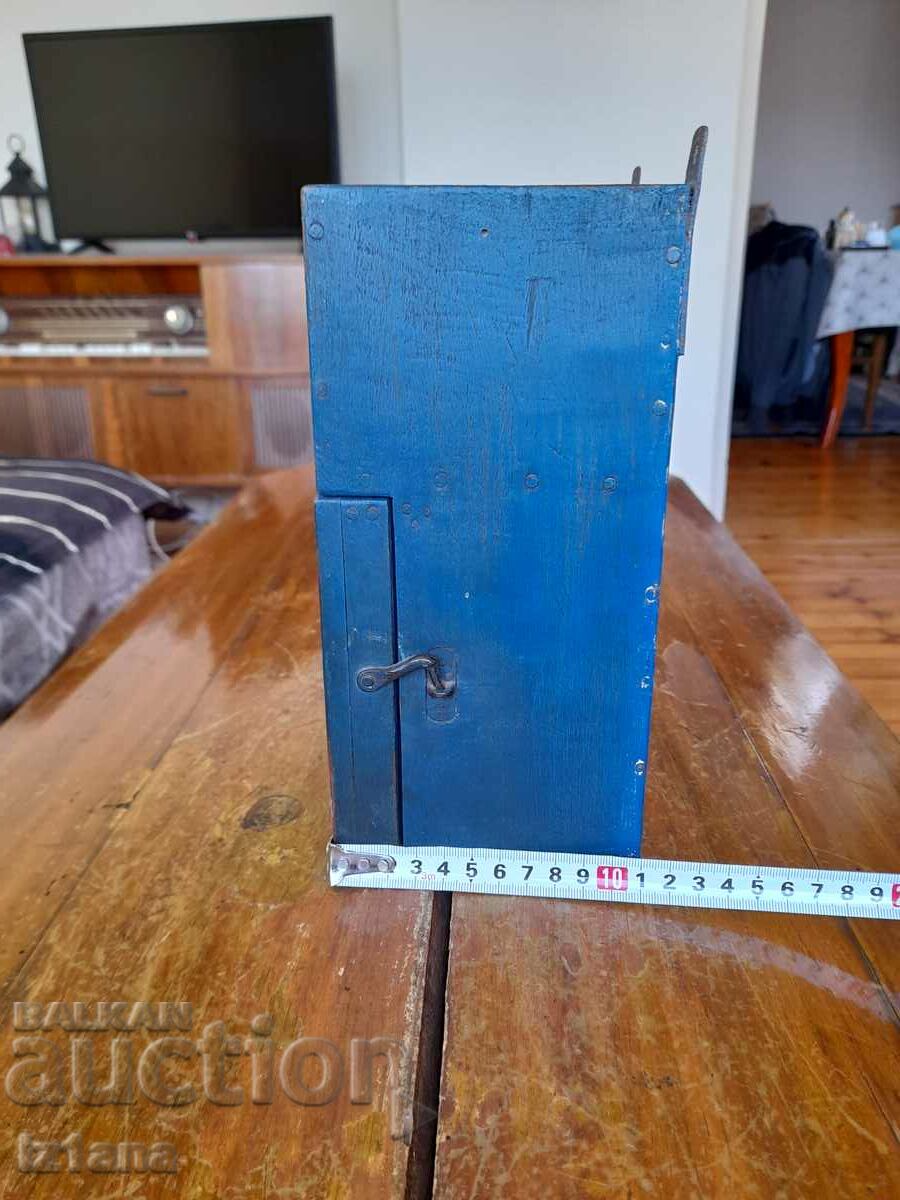 Delivery of Old watch case Delivery of Old watch case