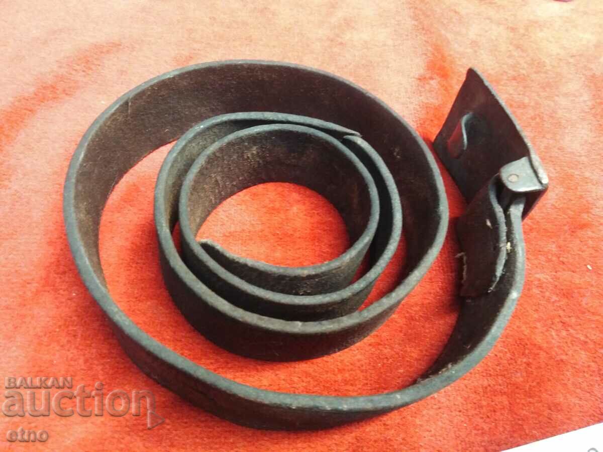 Delivery of AUTHENTIC ROYAL AIR FORCE BELT WITH BUCKLE, AIRCRAFT, PILOT Delivery of AUTHENTIC ROYAL AIR FORCE BELT WITH BUCKLE, AIRCRAFT, PILOT