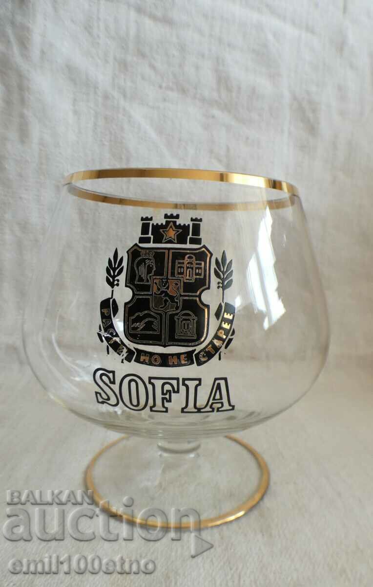 Large glass for Cognac with the coat of arms of Sofia