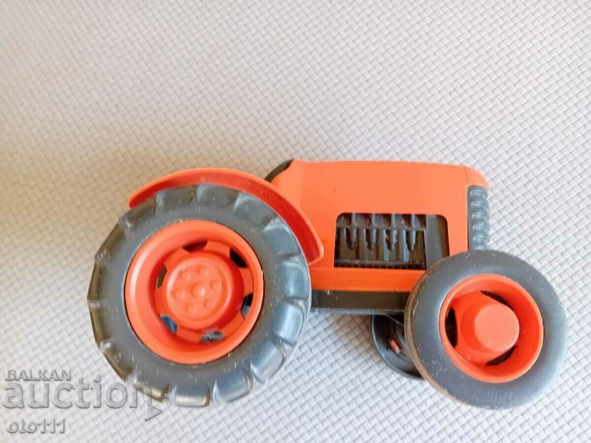 OLD AMERICAN TOY - TRACTOR - 5