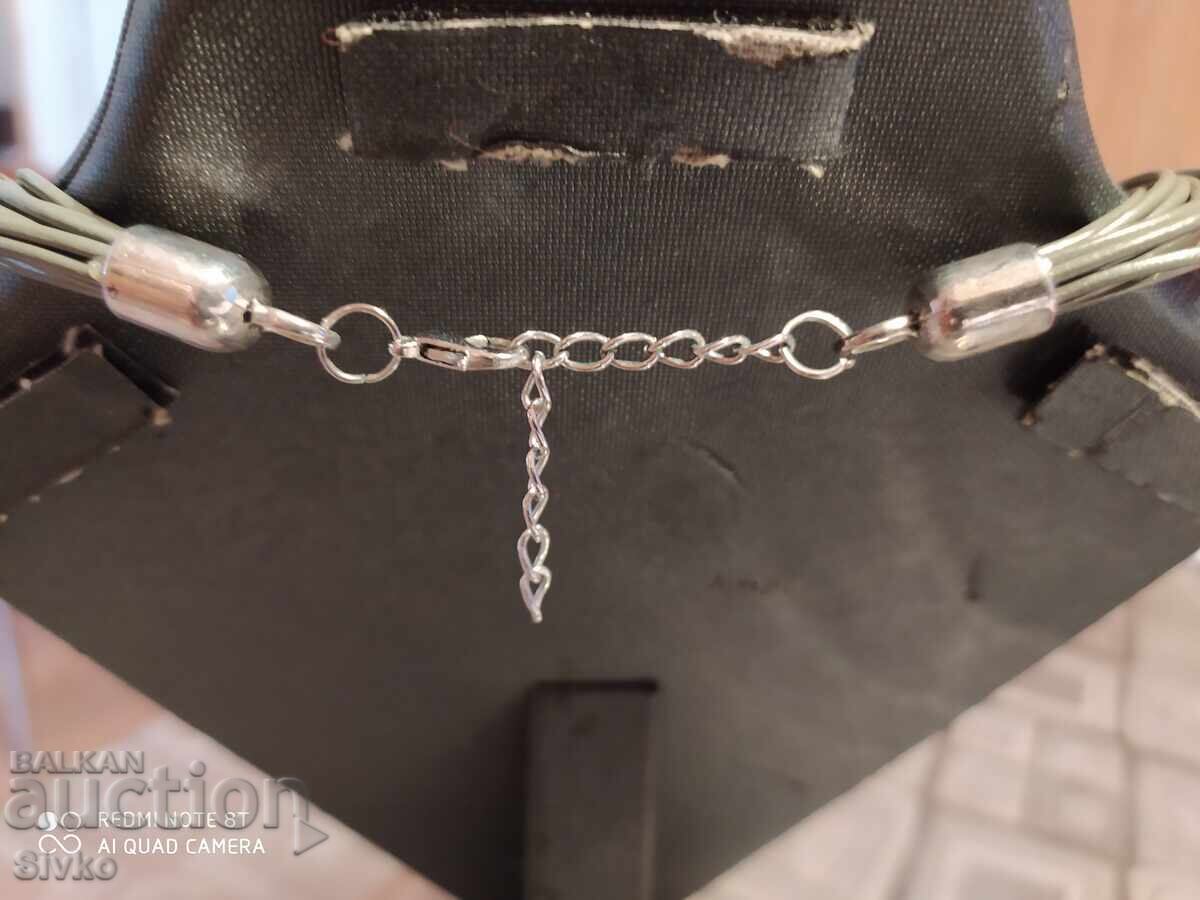 Аукцион Гердан сфери керамика кожени връзки метал Аукцион Гердан сфери керамика кожени връзки метал