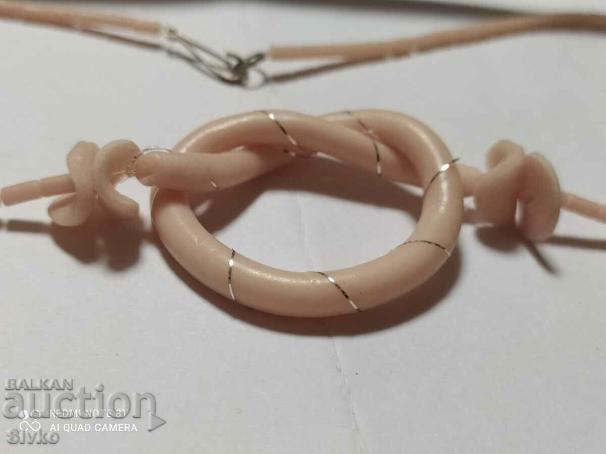 Necklace with price 0.69 BGN | € 0.35 Necklace with price 0.69 BGN | € 0.35