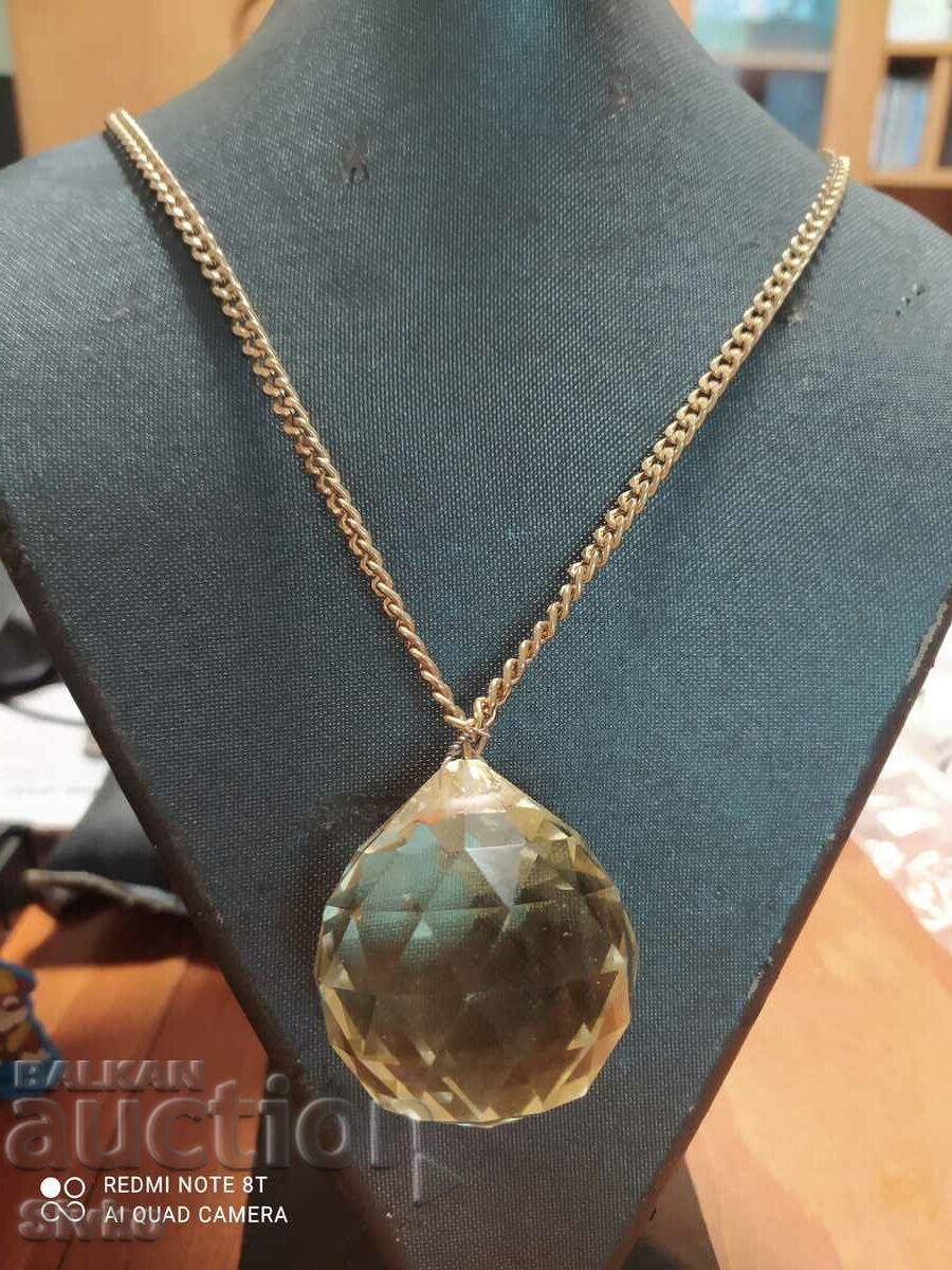 Колие голяма топка стъкло Колие голяма топка стъкло