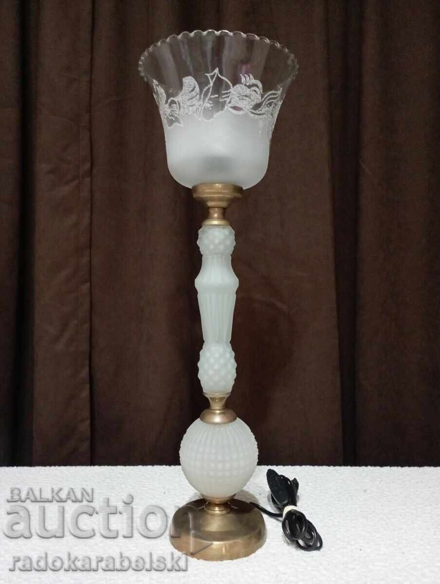 Комплект от две красиви старинни лампи - лампа с цена € 51.08 | 99.90 лв.