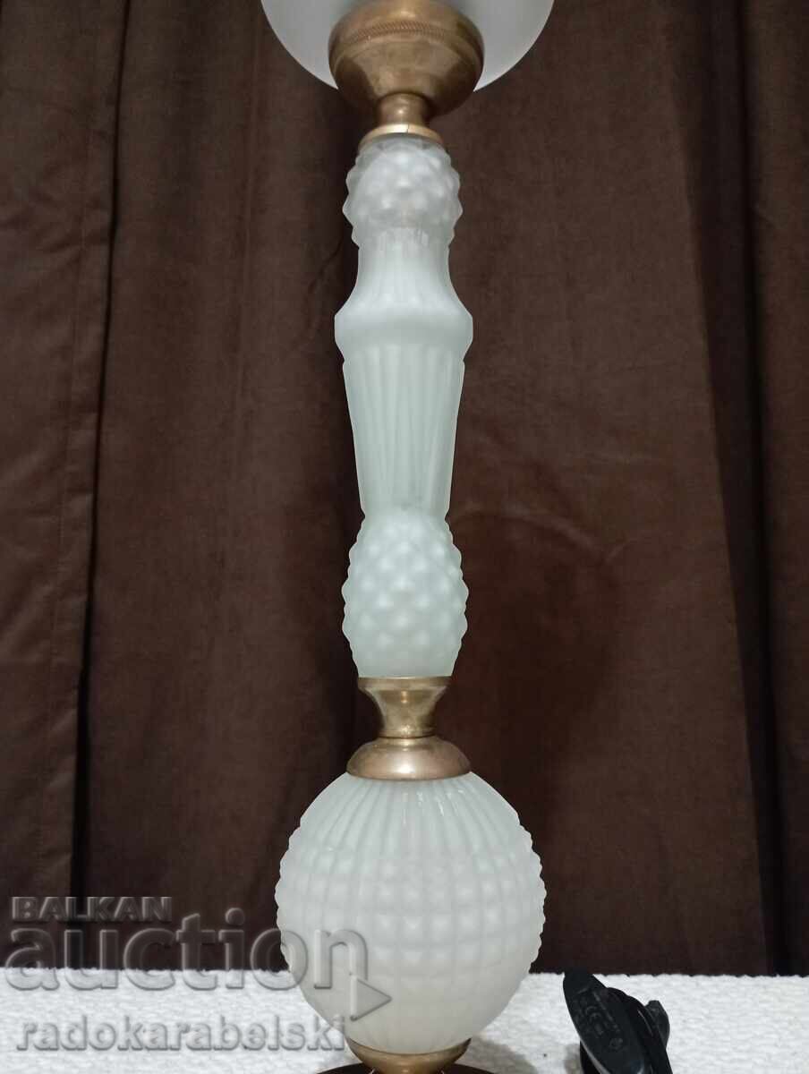 Доставка на Комплект от две красиви старинни лампи - лампа