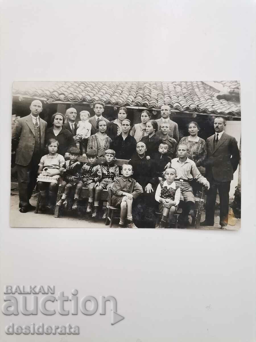 Παλιά φωτογραφία, οικογένεια Καϊδαμόβι, πόλη Κάρλοβο