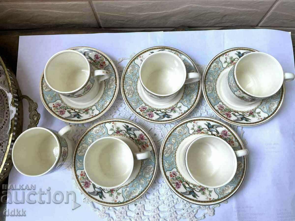 Beautiful bird coffee cups from England with price 44.00 BGN | € 22.50 Beautiful bird coffee cups from England with price 44.00 BGN | € 22.50