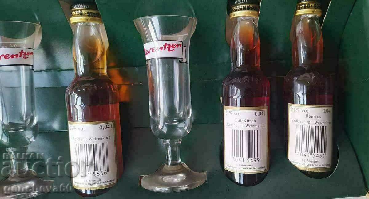 Auction  A selection of fruit liqueurs, "Berentzen" in a box