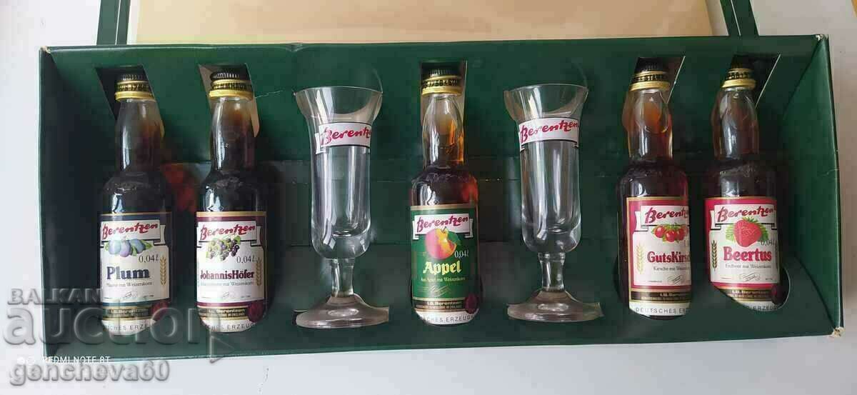 A selection of fruit liqueurs, "Berentzen" in a box - 5